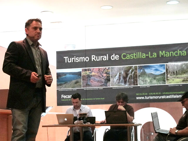 UPTA Castilla-La Mancha apuesta por el Turismo Rural en la I Feria Naturcam