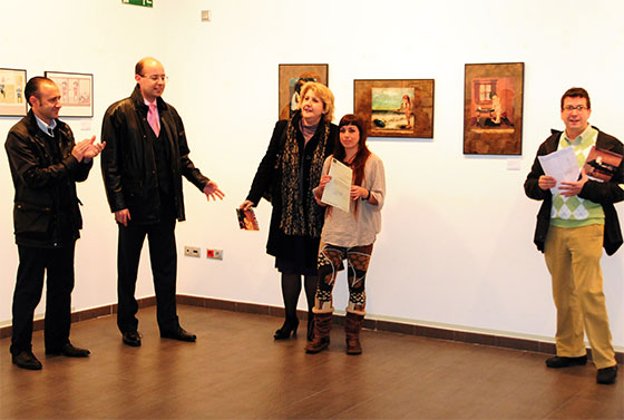 Veintiún artistas participan en la exposición Ilustración UCLM