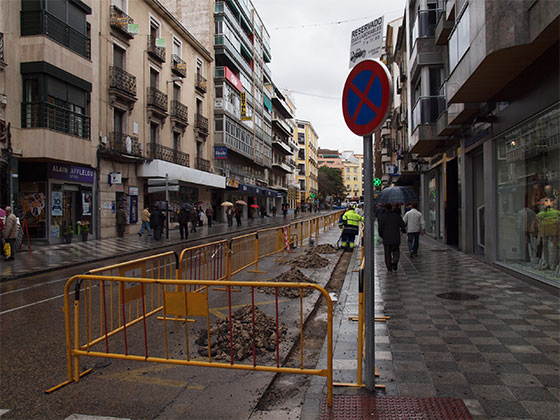 Comienzan los trabajos de peatonalización en Carretería