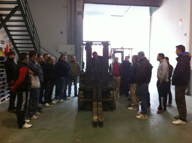 Más de treinta personas se formaron sobre el manejo de la carretilla elevadora con CEOE CEPYME Tarancón