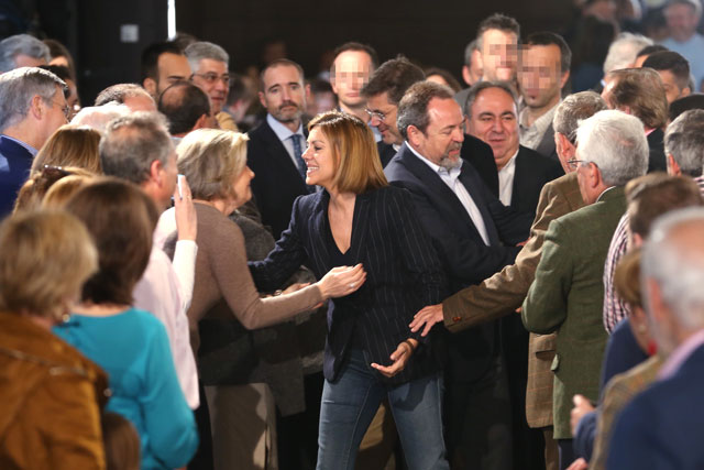 Cospedal asegura que el PP ofrece resultados frente a “quienes quieren quitar el AVE o bajar un 20 por ciento las pensiones”