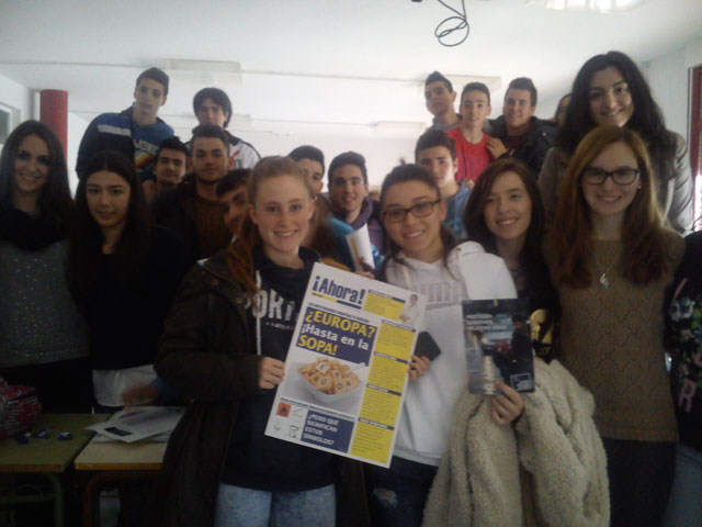  Europe Direct Cuenca con los alumnos del IES Julián Zarco de Mota del Cuervo