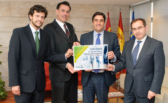 Echániz presenta el primer Diploma en Inspección y Evaluación Sanitaria de Castilla-La Mancha 