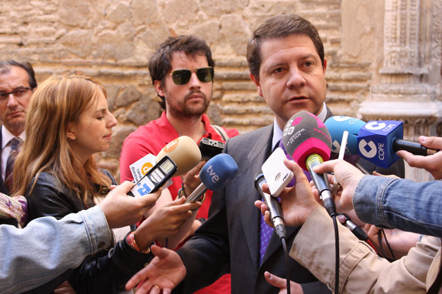 García-Page:”Vuelven a mentir. A los periodistas les dicen que quieren readmitir a los 500 interinos y al tribunal lo contrario”
