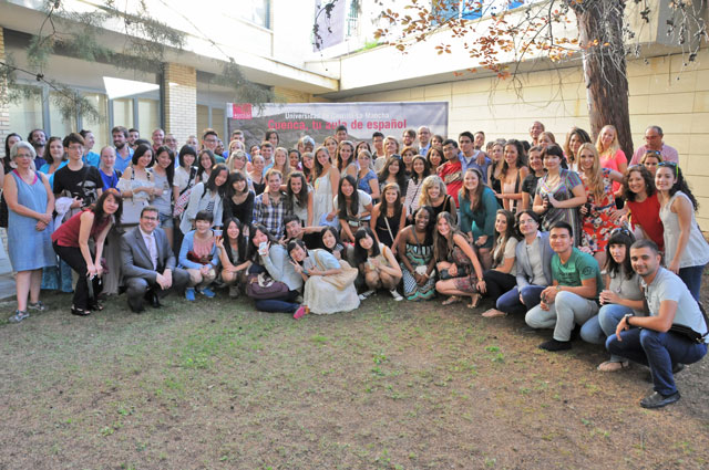 El Programa de Español para Extranjeros del Campus busca familias de Cuenca para acoger estudiantes extranjeros