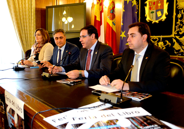 Diputación y Ayuntamiento de la capital suman fuerzas para promocionar el libro y la lectura en Cuenca 