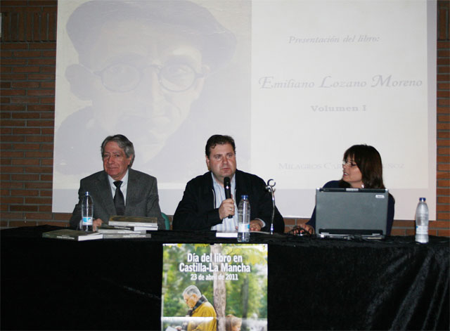 La Feria del Libro llega a su ecuador con la presentación del estudio sobre Emiliano Lozano