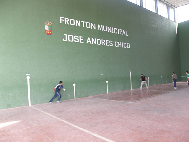 Villalba del Rey acoge una nueva jornada del competición provincial de Juegos y Deportes Tradicionales