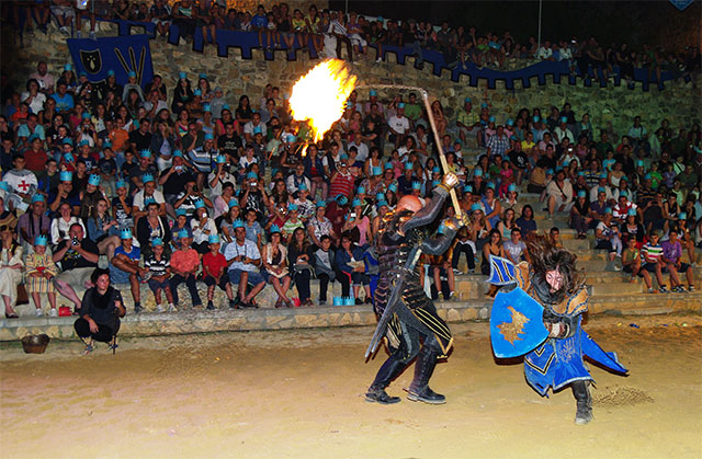  Cañete acogió este sábado el Día Grande de la Alvarada medieval 