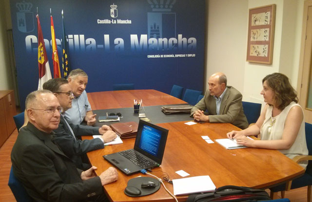 Patricia Franco se interesa por el proyecto de explotación minera de wolframio promovida en Abenójar y Almodóvar del Campo (Ciudad Real) por la empresa Mining Hill’s