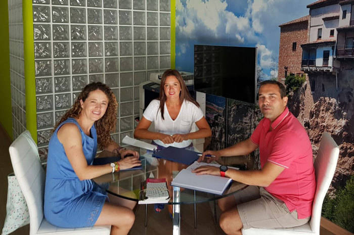 La empresa Cisternas Químicas S.L. colabora con el Instituto de la Mujer en la sensibilización sobre violencia de género