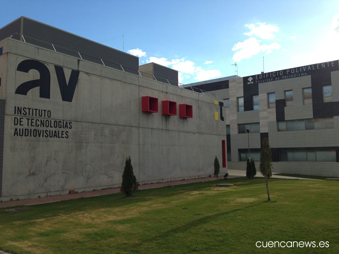 La Facultad de Periodismo celebra el Día Mundial de la Libertad de Prensa con talleres y la inauguración de la plaza de la Libertad de Expresión