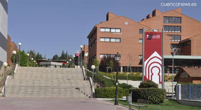 STE-CLM cierra su campaña para las elecciones sindicales de la UCLM en el campus de  Cuenca