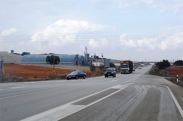 Fomento formaliza el contrato para la ejecución de diversas operaciones de conservación en carreteras de Cuenca