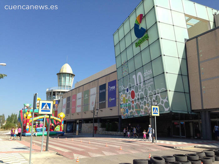 Eroski vende a Carrefour su hipermercado de Cuenca