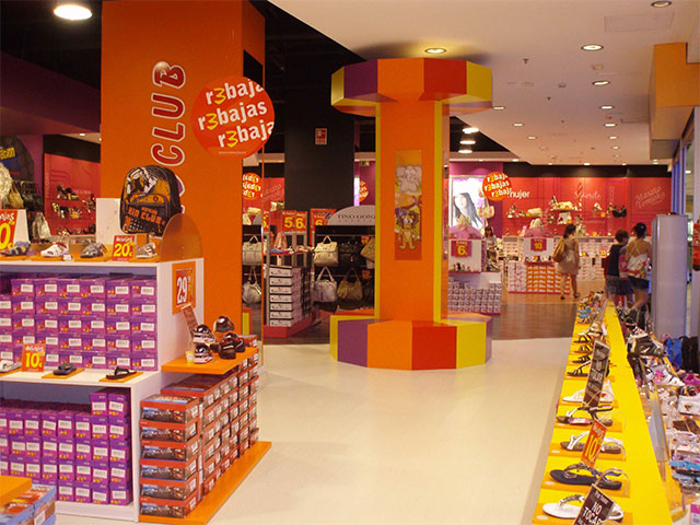 El C.C. El Mirador amplia su oferta comercial con la llegada de Tino González y Kid Club