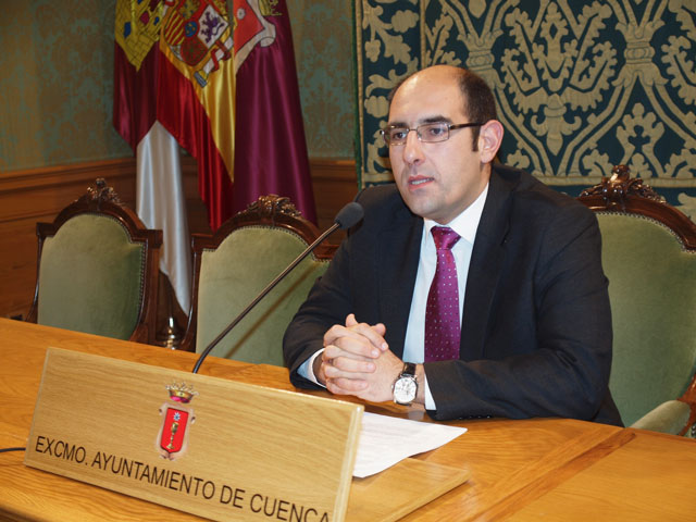 La Audiencia Provincial ratifica el sobreseimiento de la querella del PP contra Enrique Hernández 