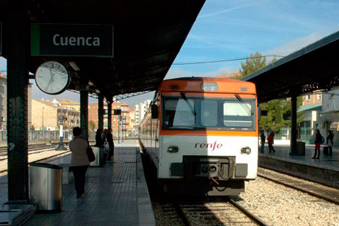 Ciudadanos aclara que la PNL del PP no garantiza la continuidad del tren convencional en la provincia