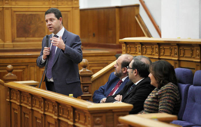 El presidente García-Page propone a los grupos parlamentarios rechazar clara y conjuntamente “la desvergüenza” del trasvase Tajo-Segura