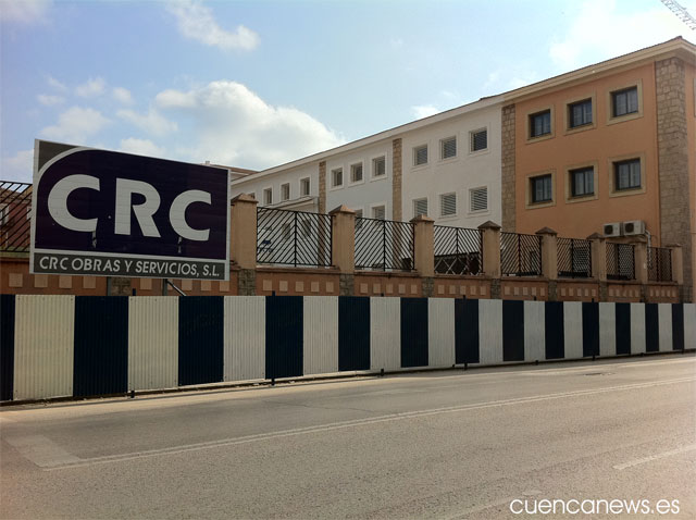 Este lunes se inicia la retirada de vallados aledaños a la zona de ejecución del parking de Astrana Marín