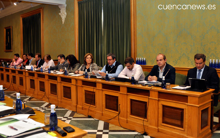 El PP afirma que los socialistas muestran su ‘apoyo incondicional’ a un medio con anuncios sexistas