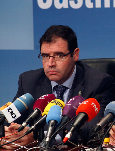 Prieto destaca el papel histórico del Rey Juan Carlos y confía en que el príncipe tenga un reinado igual de productivo para los españoles