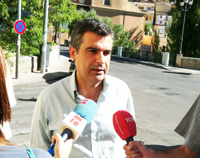 Pardo pide al alcalde que abandone la campaña de desprestigio del Hospital Virgen de la Luz que sólo provoca angustia y preocupación a los enfermos