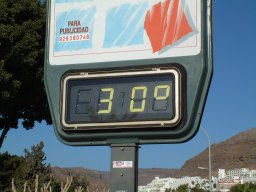 Se amplía la alerta naranja por temperaturas máximas para mañana, lunes 