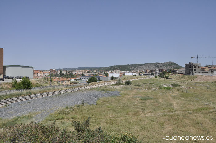 Ávila pide a Rajoy que aproveche su visita a Cuenca para poner fecha a la Autovía a Teruel y la urbanización de los terrenos de Renfe