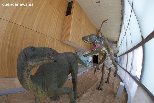 Un verano en Tierra de Dinosaurios, una buena opción para los menores de 12 años