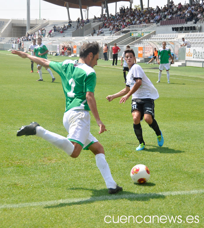 Primera victoria en el estreno liguero del Conquense (3-1)