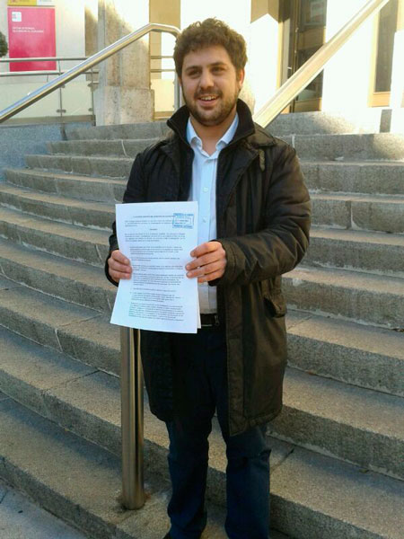 IU denuncia que la Delegación de Gobierno no rectifica oficialmente la prohibición de la rueda de prensa de Cayo Lara