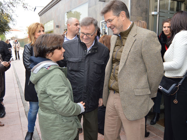 Catalá: “España necesita un gobierno del PP que siga creando empleo, garantizando las pensiones y los servicios sociales”