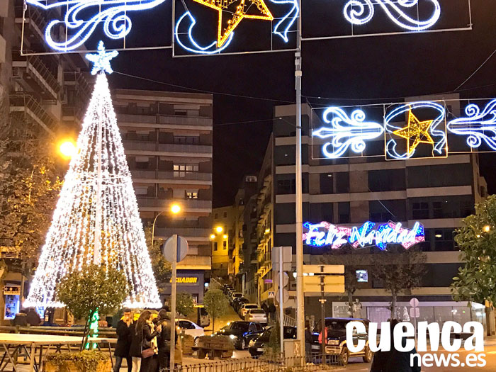 Ya es Navidad en las calles de Cuenca