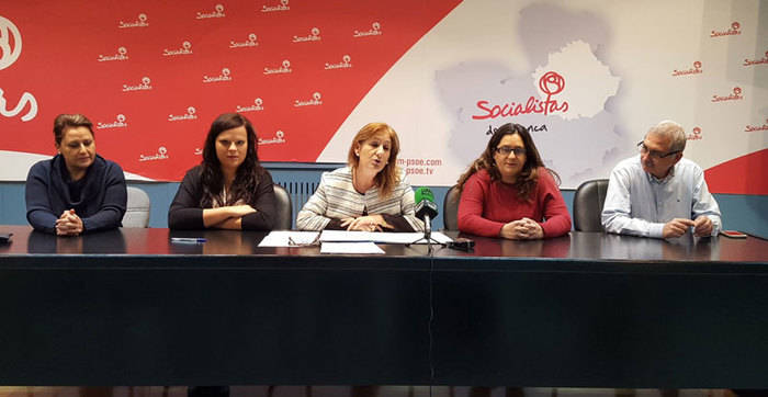 El Grupo Municipal Socialista acusa a Mariscal de una “absoluta” falta de inversiones en servicios sociales
