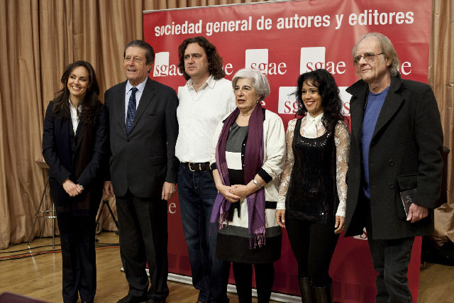 La Fundación Cultura de Paz, Movimiento por la Paz y el compositor Paco Damas presentan un proyecto educativo para promover la cultura de paz entre los escolares españoles, con el apoyo de GlobalCaja