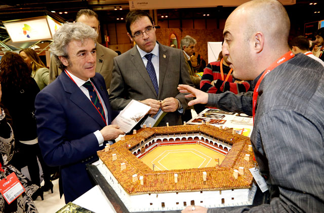 Esteban: “Castilla-La Mancha es un destino turístico único y una región de contrastes por su riqueza natural, patrimonial y cultural”