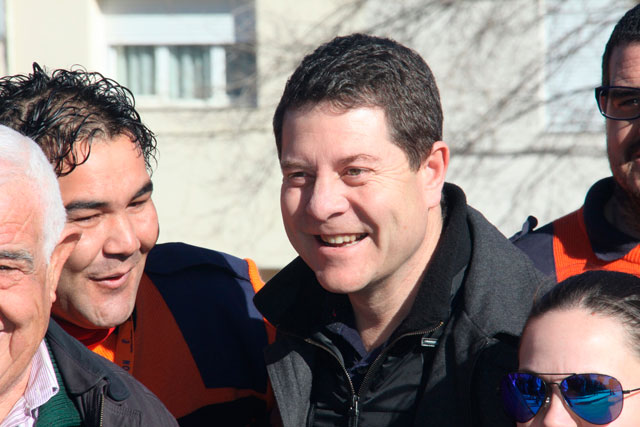 García-Page anuncia la creación de una oficina regional de Defensor del Paciente “independiente del Gobierno”