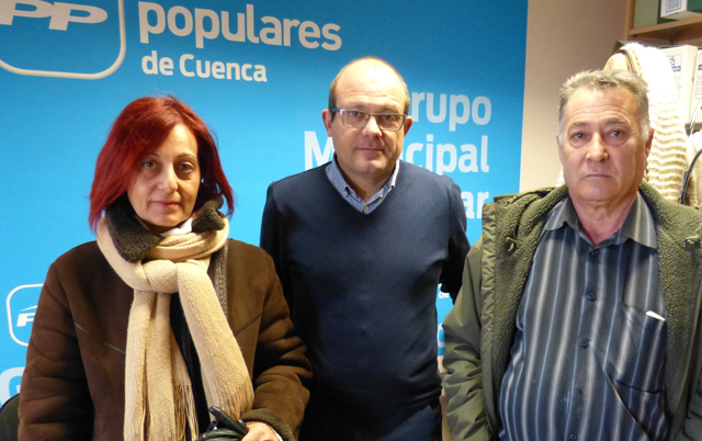 María Remedios Lozano ganadora del concurso 'Esta Navidad, haz tus compras en Cuenca'