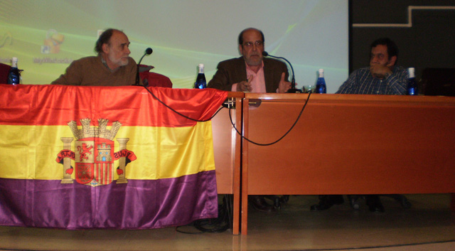 Los republicanos de Cuenca reunen a sindicatos y ciudadanos para debatir sobre la reforma del sistema de pensiones