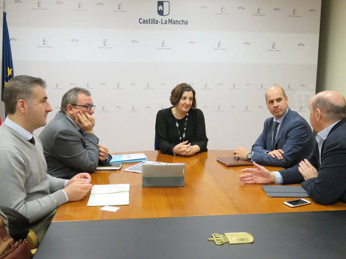 La consejera de Economía reafirma el compromiso del Gobierno regional con la formación de los directivos de Castilla-La Mancha