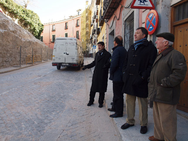 El Ayuntamiento dará participación a los vecinos en el proyecto del nuevo muro de Alfonso VIII
