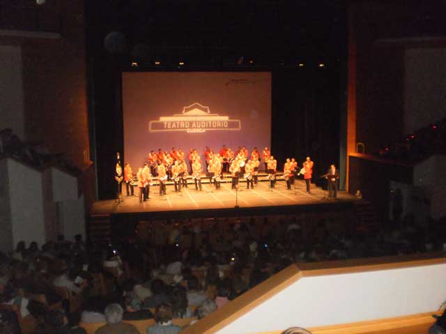 Emotivo concierto de la Banda de Trompetas y Tambores de la Junta de Cofradías