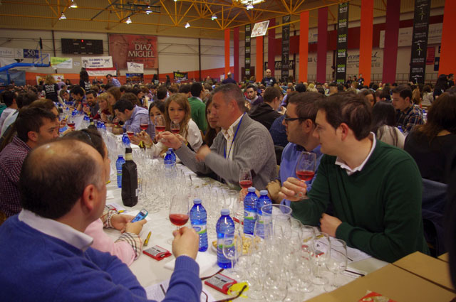 Mil catadores elegirán los mejores vinos de la región en el marco de la II Cumbre Internacional del Vino