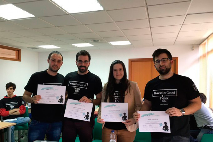 los hackers de Ciudad Real se alzan con el Premio Cooperacion en el Hackforgood de Telefónica