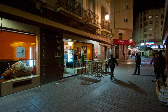 Multan a un pub de Albacete por cobrar la entrada solo a los hombres