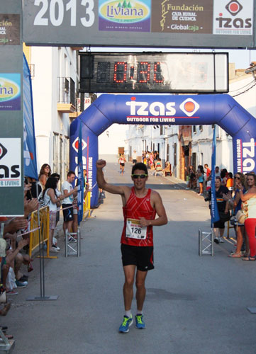 Josemi Pérez y María Jesús Algarra se ganan la VIII edición de la carrera popular Villa de la Jara