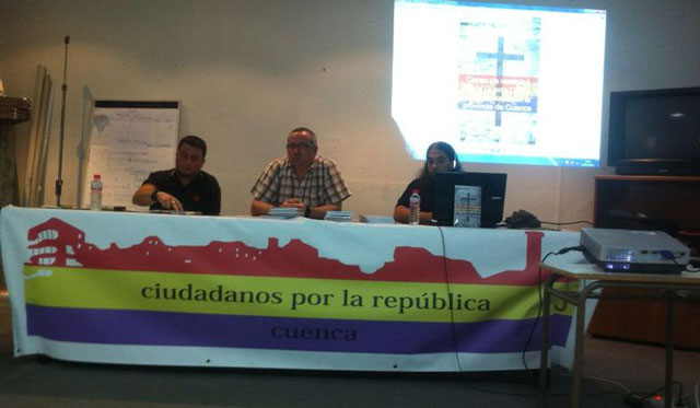 El colectivo republicano recuerda que la retirada del callejero franquista es un deber legal y una cuestión de dignidad