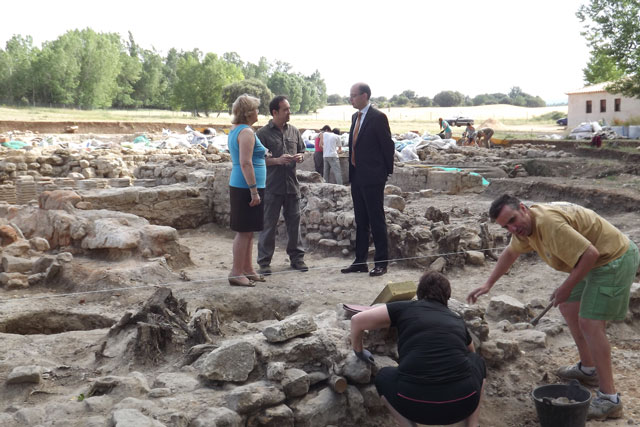 Estudiantes del Programa Universitario para Mayores ‘José Saramago’ en Cuenca se forman en especialización arqueológica