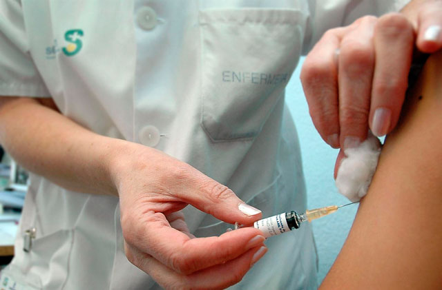 La actual campaña de la gripe refleja “un incremento significativo de la cobertura de vacunación frente a otros años”